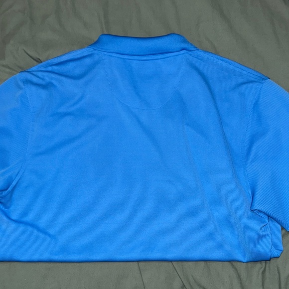 Cutter & Buck Men's Blue Polo Shirt - Picture 3 of 3